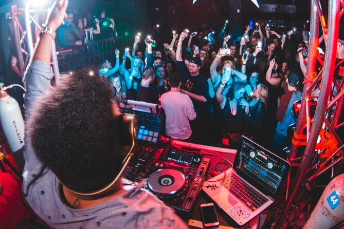 1, 2 or 3-7 Days Nightclubs & Best Nightlife in Amsterdam Ticket - The Club Mix: Pop, House, RnB, and the Real Reason It Works