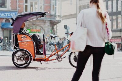 2 hours Amsterdam City Tour in Pedicab - Why a Private Pedicab Is the Fast Track to Amsterdam