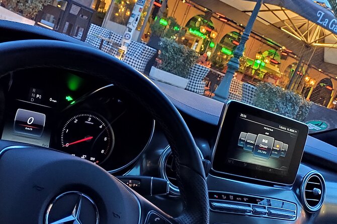 Airport Private Transfer: Schiphol Airport ↔ Amsterdam City - Going Back to Schiphol: Drop-Off by Departure Hall, Less Walking