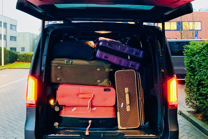 Airport Private Transfer: Schiphol Airport ↔ Amsterdam City - Price and Value: When $151.16 Makes Sense for a Group