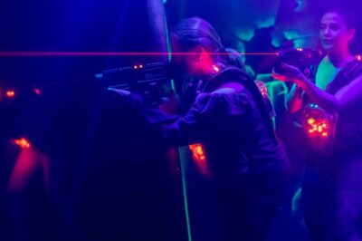 Aloha Amsterdam: Laser Tag Experience - Getting In: Instruction Room to UV Jungle-Bunker Battle