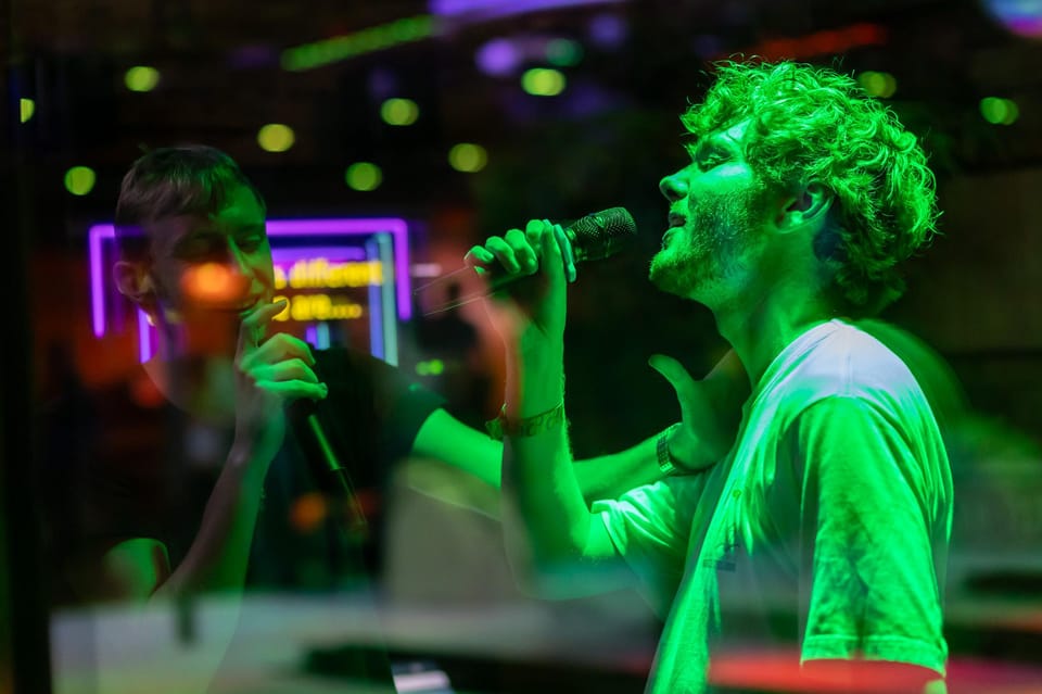 Aloha Amsterdam: Private Karaoke Booth with 20.000 Songs - What’s Included, What Isn’t, and How to Plan Food