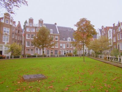 Amsterdam: 2.5-Hour Historic Private Walking Tour - Starting at Victoria Hotel: how the tour sets its direction