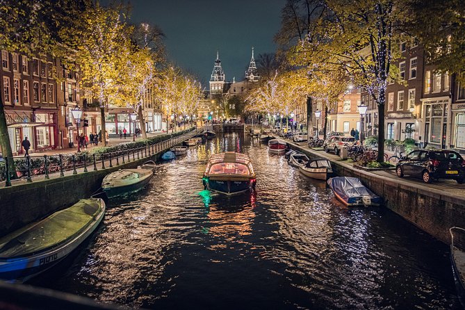 Amsterdam 2-Hour Evening Cruise With Live Guide and Bar - A smooth way to see Amsterdam’s canals in just 2 hours