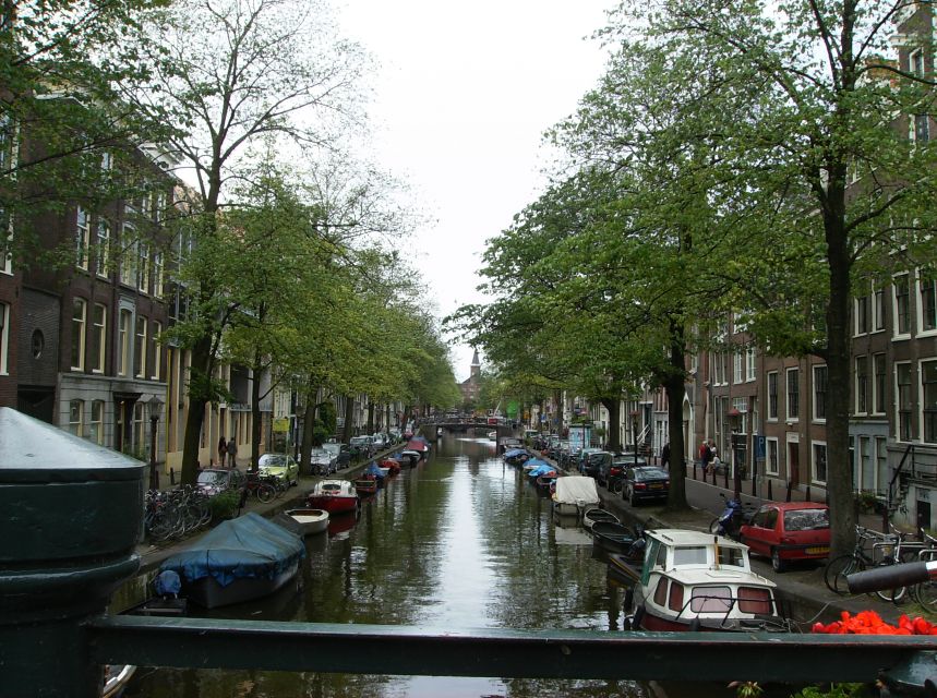 Amsterdam: 2-Hour Sightseeing Tour by Rickshaw - Price and value: what $259 per group gets you