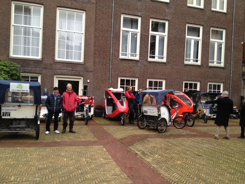 Amsterdam: 2-Hour Sightseeing Tour by Rickshaw - Why a bike-taxi beats walking in Amsterdam’s center