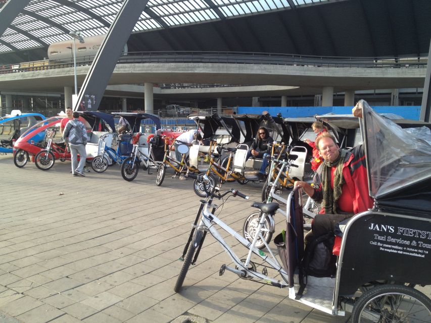 Amsterdam: 2-Hour Sightseeing Tour by Rickshaw - Getting close to places by parking and walking in