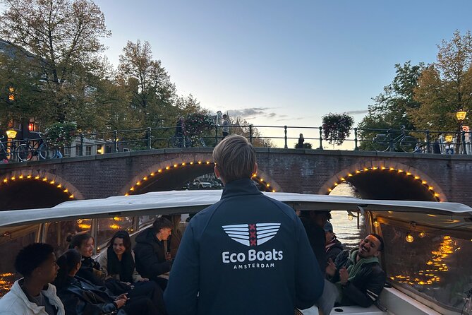 Amsterdam: 90 min Kings Day Boat Party with Unlimited Drinks - Getting to the boat: Stationsplein 18 near Centraal