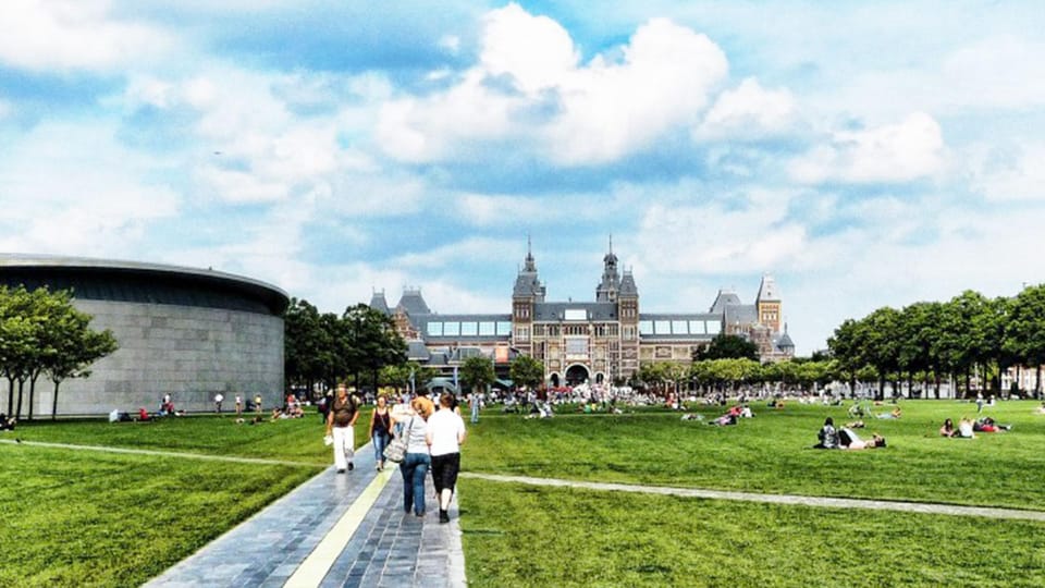 Amsterdam Audioguide - TravelMate app for your smartphone - The quiz section: learning without turning it into homework