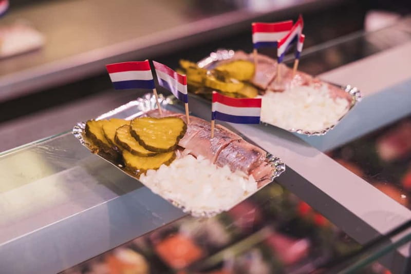 Amsterdam: Ben's Local Food Tour - 8 Tastings - The 3-hour, 12:00 PM plan: pace, 4 km, and lunch mindset