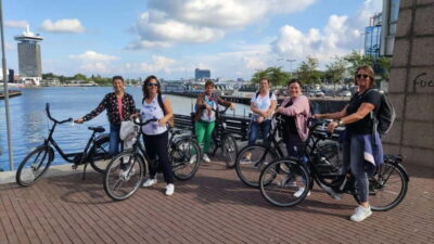 Amsterdam bike tour with a French-speaking guide local! - Price and value: what $40 actually buys you