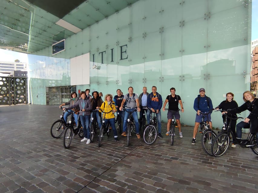 Amsterdam bike tour with a French-speaking guide local! - Meeting at IJDOK 47: a good starting point near Centraal