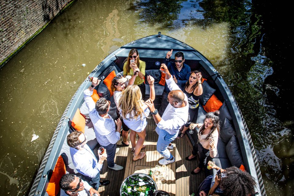 Amsterdam: Canal Belt Private Beer Boat Tour - Should you book this private beer boat tour?