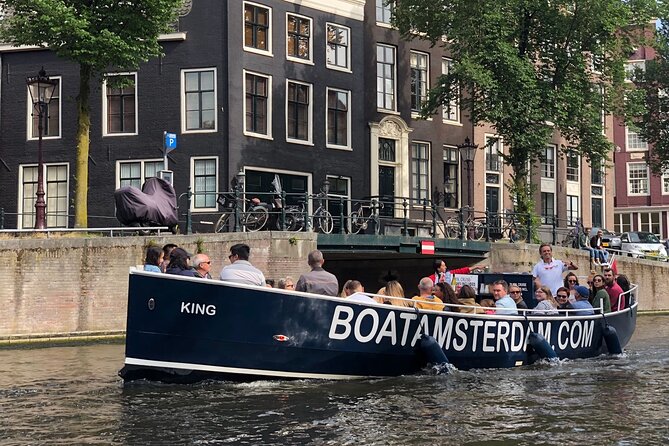 Amsterdam Canal Cruise with Open Bar - Central Station - The route on the water: what you’ll see stop by stop