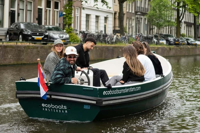 Amsterdam: Captain For a Day 2-Hour Boat Rental - Boat Size and Group Value: Choosing Between 7, 8, 10, or 12 Seats