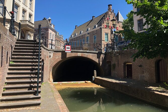 Amsterdam Castle & Utrecht City - Private Day Tour - Steve’s Guiding Style: More Than a Driver, More Than a Script