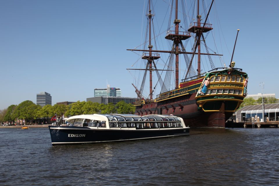 Amsterdam: City Canal Cruise & Straat Museum - Who Should Book This, and Who Should Think Twice