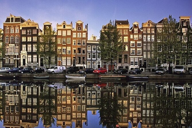 Amsterdam City Center, Red Light District and Coffee Shops Tour - Ons’ Lieve Heer op Solder and Fo Guang Shan: surprising Amsterdam spirituality
