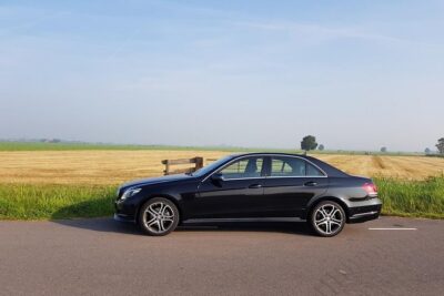 Amsterdam City & Countryside Tour: The Best of both Worlds - Pickup, comfort, and the reality of a 4-hour schedule