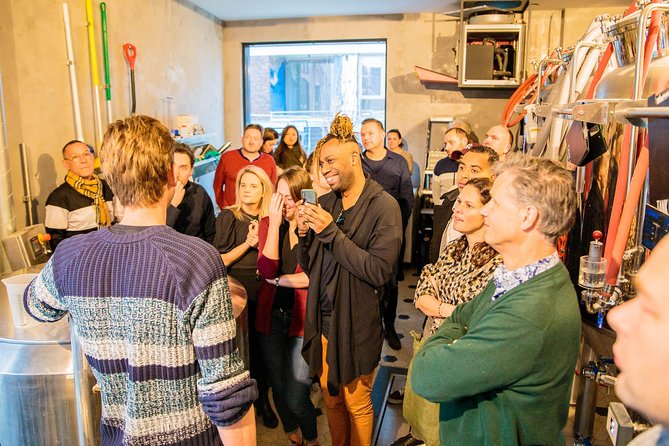 Amsterdam Craft Beer Brewery Tour by Bus with Tastings - Brouwerij en Proeflokaal Breugem: finishing with a local-feeling pour