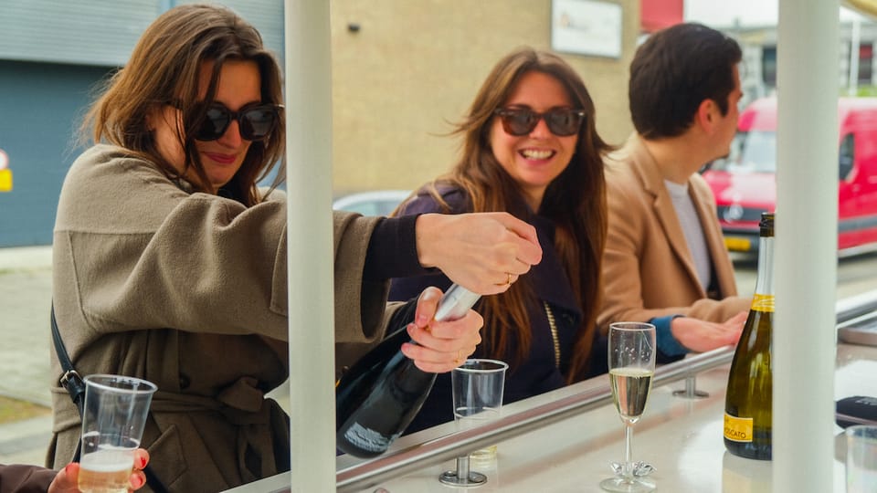Amsterdam: Dutch Prosecco Party Bike - The Coffeeshop Stop: A 10-Minute Break for Shopping