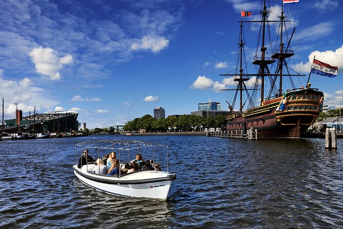 Amsterdam Essence in German: 90-minute waterway trip - The 90 Minutes Sweet Spot: Timing, Pace, and Weather Reality