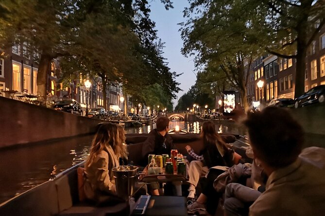 Amsterdam Evening Cruise in Small Group - The Smaller Canals: Blauwburgwal, Brouwersgracht, and the Calm Between Stops