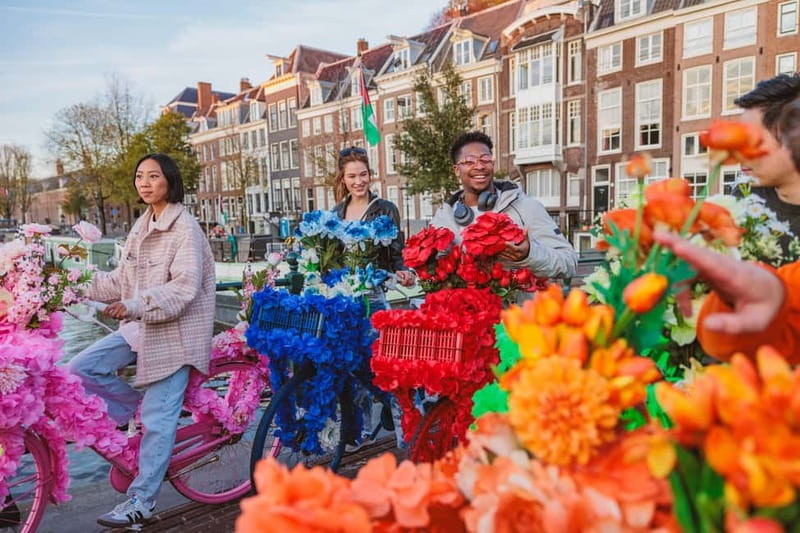 Amsterdam: Explore Canals, Guided Tour on Flower Bikes - Who This Tour Fits Best (and Who Should Skip It)