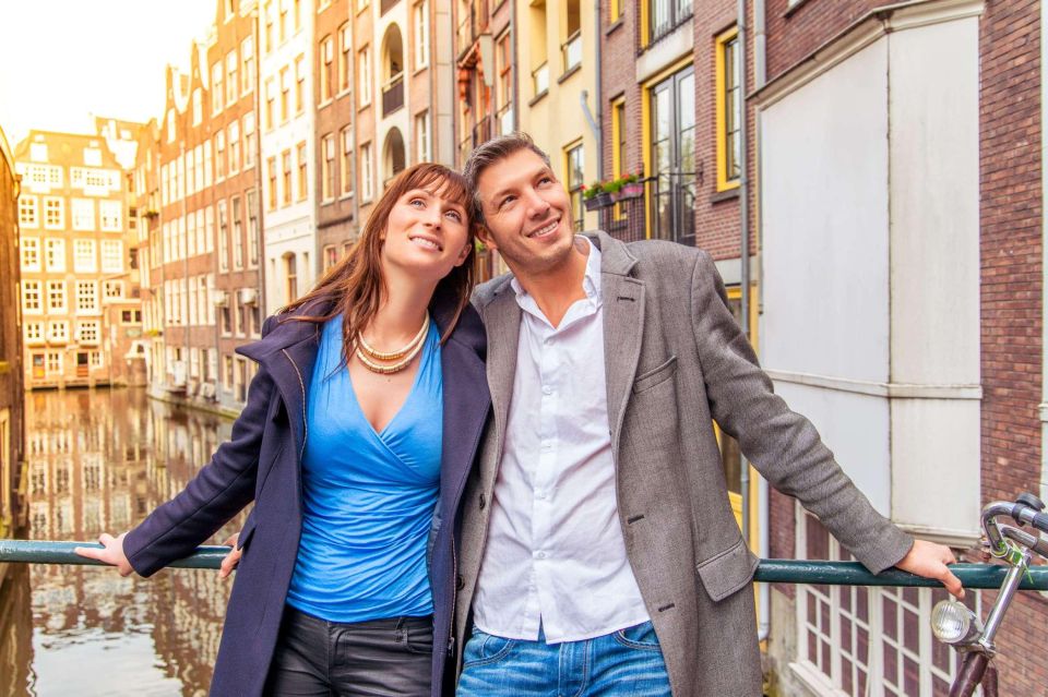 Amsterdam Family Friendly Historical Walking Tour - The 2-Hour Route: Red Hood Grandma, Begijnhof, Dam Square, and the Core Old Town Hits