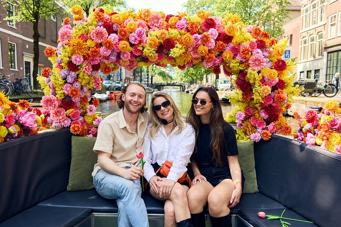 Amsterdam Flower Boat Canal Cruise with Local Guide - A Flower Boat Cruise That Makes the Canals Photo-Friendly