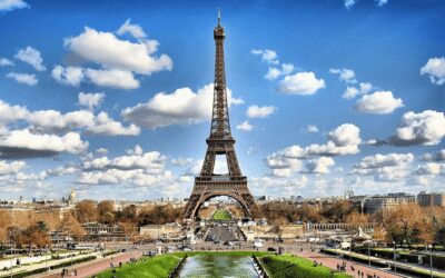 Amsterdam: Full-Day Trip to Paris - Arrival Near the Eiffel Tower: Your 10 Hours Start at 10:00