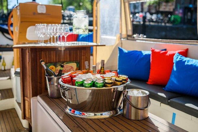 Amsterdam: German-speaking boat trip with bar on board - Starboard Dock logistics: easy start, short ride, and what to expect