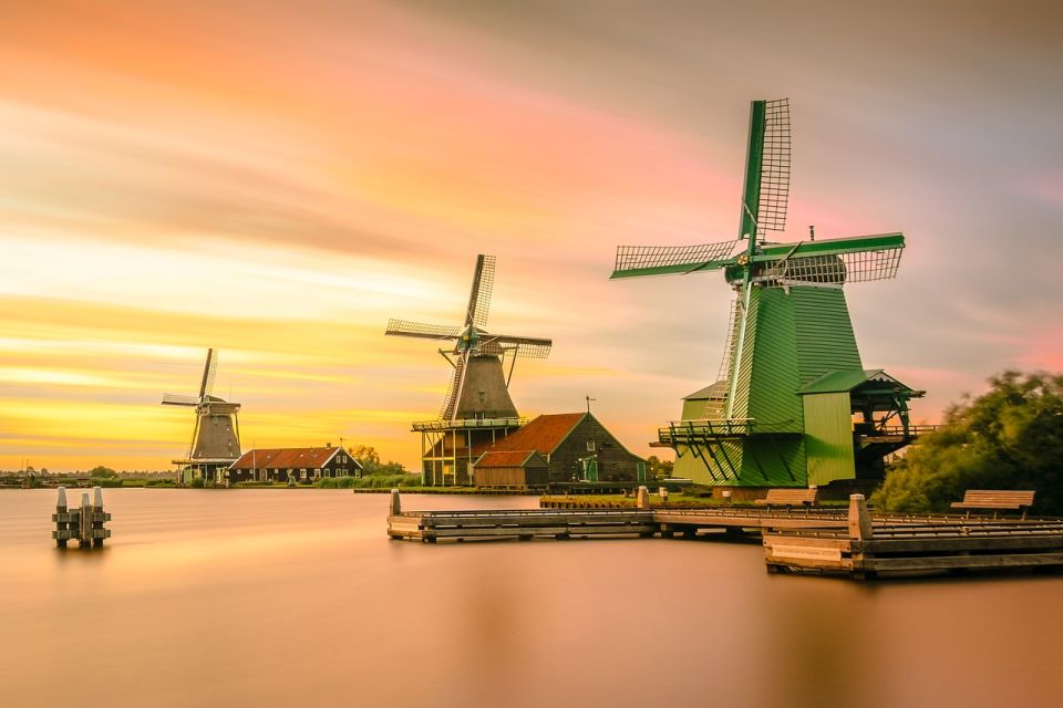 Amsterdam: Giethoorn Tour with Canal Cruise and Windmills - Windmill park admission and the “craft connection” across the day