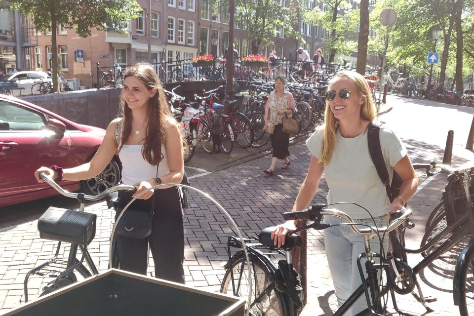 Amsterdam: Guided Food Tour with Tastings - Small group of 6: why that number matters in Amsterdam