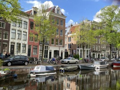 Amsterdam: Guided Off-The-Beaten-Track Walking Tour - Torensluis: The Former Maut Bridge And Why Canals Were Power