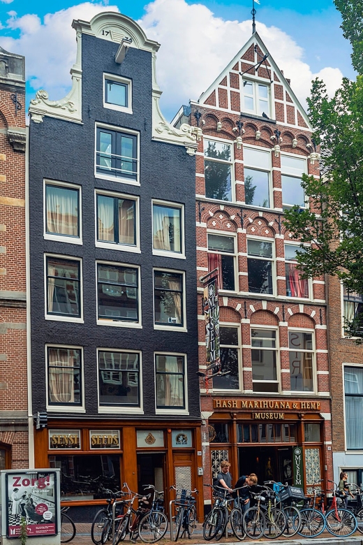 Amsterdam: Hash, Marihuana, and Hemp Museum Entry Ticket - The Hemp Gallery: Practical Uses You Might Not Expect