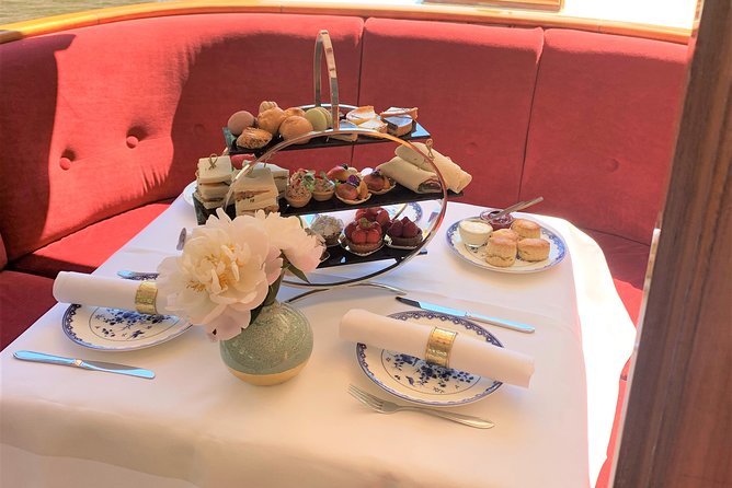 Amsterdam: High Tea Cruise - Quick hits before you step aboard