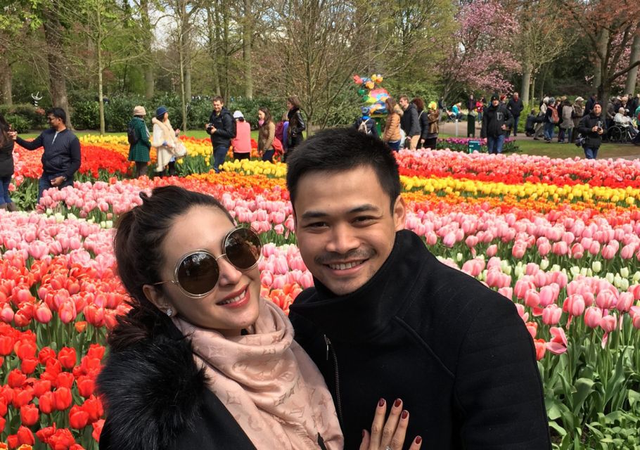 Amsterdam: Keukenhof Tulip Garden and Giethoorn Experience - Photo, weather, and comfort tips that actually help