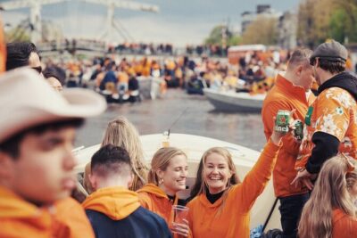 Amsterdam King’s Day Boat Party with Unlimited Drinks 2026 - Duration and timing: 1.5 hours that feels like the right size