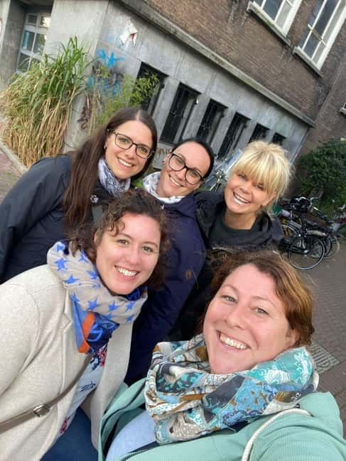 Amsterdam: Kultour, Kulturelle Stadtführung mit Herz & Seele - Practical Tips for a Smooth Rain-or-Shine Walk