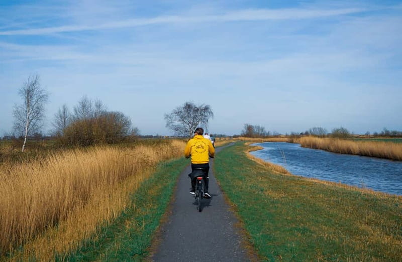 Amsterdam: Leisurely Windmill & Countryside Bike Ride - Price and value: is $49 worth it north of Amsterdam?