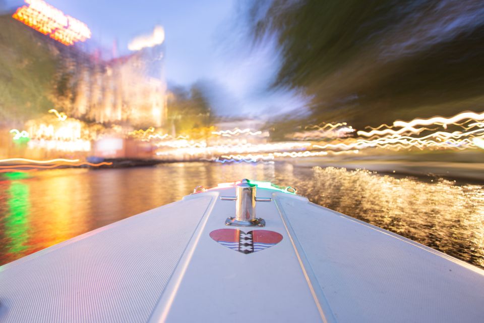 Amsterdam Light Festival Boat Cruise - Comfort in Dutch Winter: Heated Seating, Blankets, and Warm Drinks