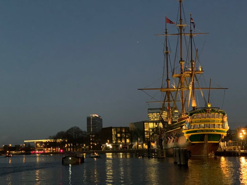 Amsterdam Light Festival Boat Cruise - Meeting at Prinsengracht 375 and Spotting Your Boat