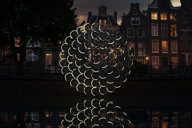 Amsterdam Light Festival Canal Cruise + Unlimited Drinks Option - Meeting at KINboat near Central Station (Prins Hendrikkade)