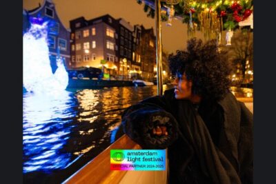 Amsterdam Light Festival: Cruise Unlimited Drinks & Bite option - Price and the Unlimited Drinks Plus Bite Value Check