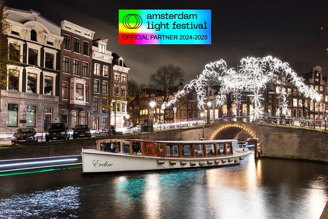 Amsterdam Light Festival: Heated Boat Cruise + Hot Drinks & Bite - Drinks and Bites: Unlimited Warmth, Small Snacks