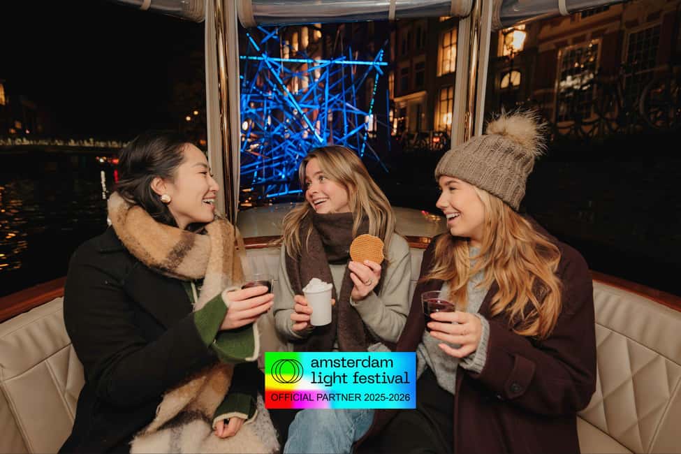 Amsterdam: Light Festival Heated Cruise with Drinks Option - Stepping on board near Sea Palace (and why that matters)