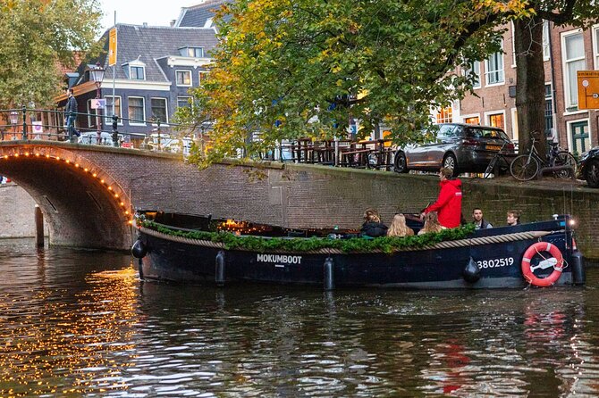 Amsterdam: Light Festival Open Boat - Unl. Drinks Option - Mokumboot: why the stop makes sense for planning future canal time