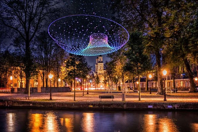 Amsterdam Light Festival Private Cruise With Welcome Drink - Welcome drink and included comfort: a calmer start