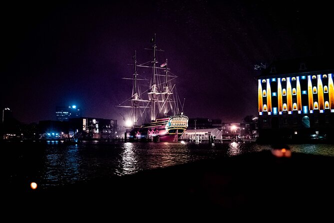 Amsterdam: Light Festival Shared Boat with unlimited drinks - Boat Size and the Group Vibe (Max 25)